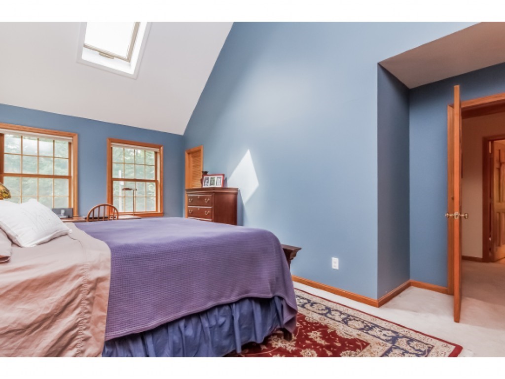 296 Bedford Road New Boston, NH 03070 - Photo 16 of 36