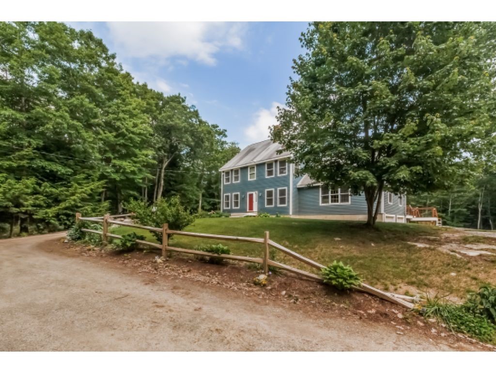 296 Bedford Road New Boston, NH 03070 - Photo 19 of 36