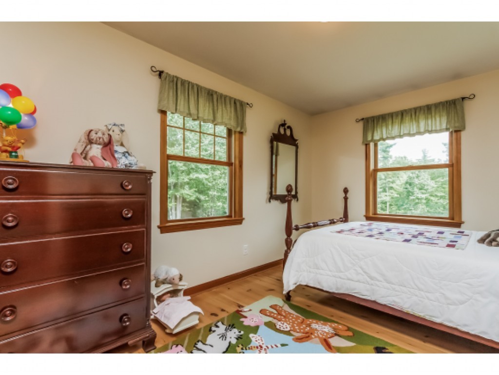 296 Bedford Road New Boston, NH 03070 - Photo 20 of 36