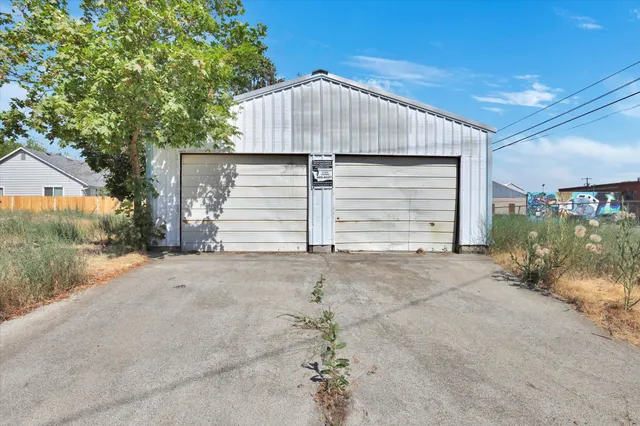 $124,900 | 1085 West Sinto Avenue, Spokane, WA 99201