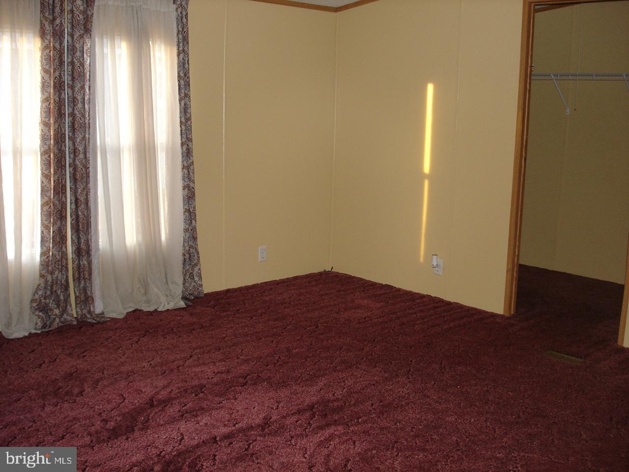 4820 Old Harrisburg Road, Unit L164 Gettysburg, PA 17325 - Photo 12 of 24 Primary Bedroom