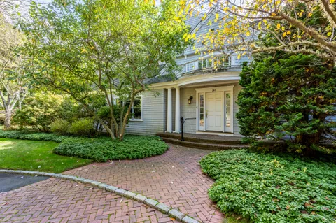 $3,500,000 | 140 Seapuit Road, Osterville, MA 02655