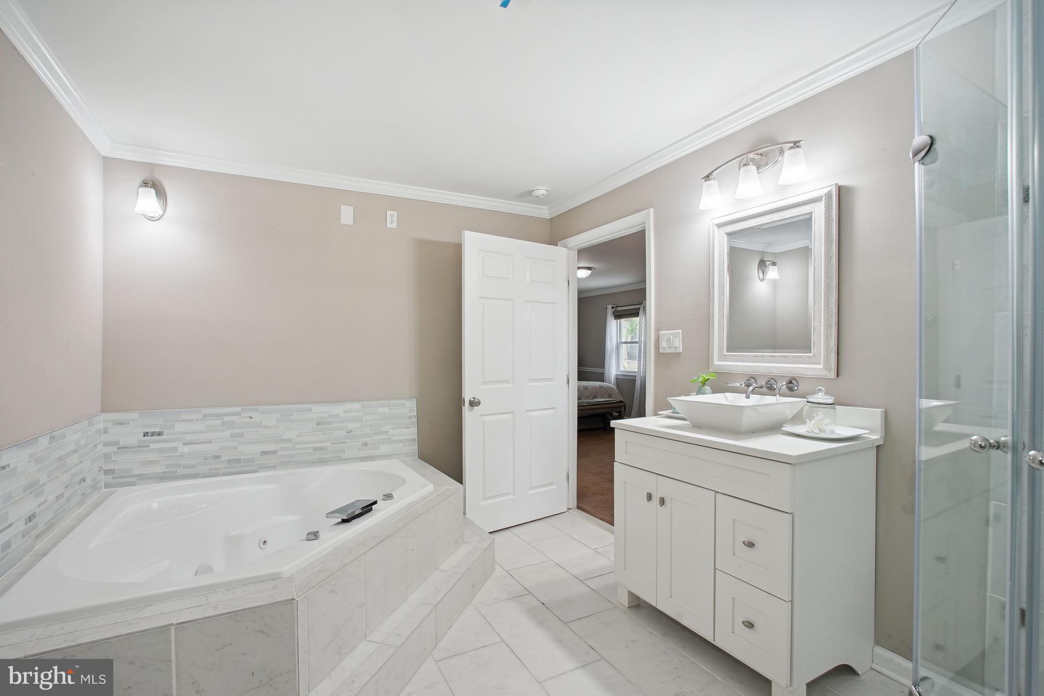 6000 Accokeek Road Brandywine, MD 20613 - Photo 15 of 31 Updated primary bath