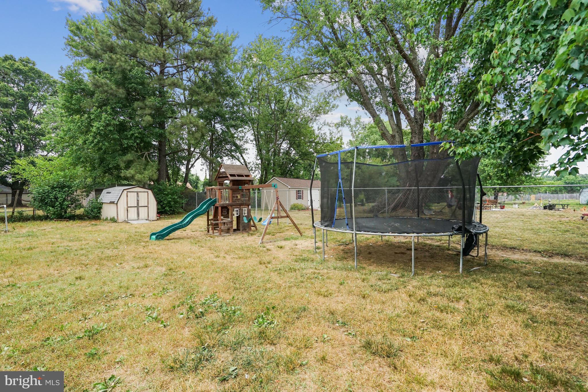 6000 Accokeek Road Brandywine, MD 20613 - Photo 29 of 31 Level backyard