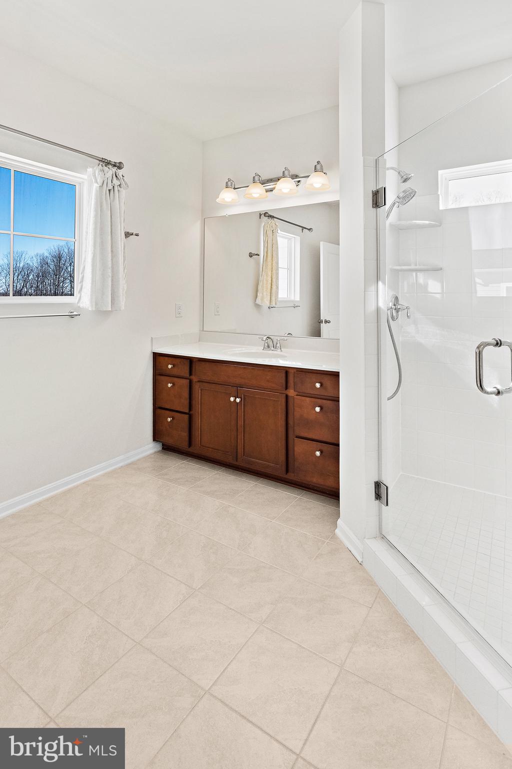 4085 Elizabeth Reed Way Woodbridge, VA 22193 - Photo 29 of 58 Gallery Image 29
