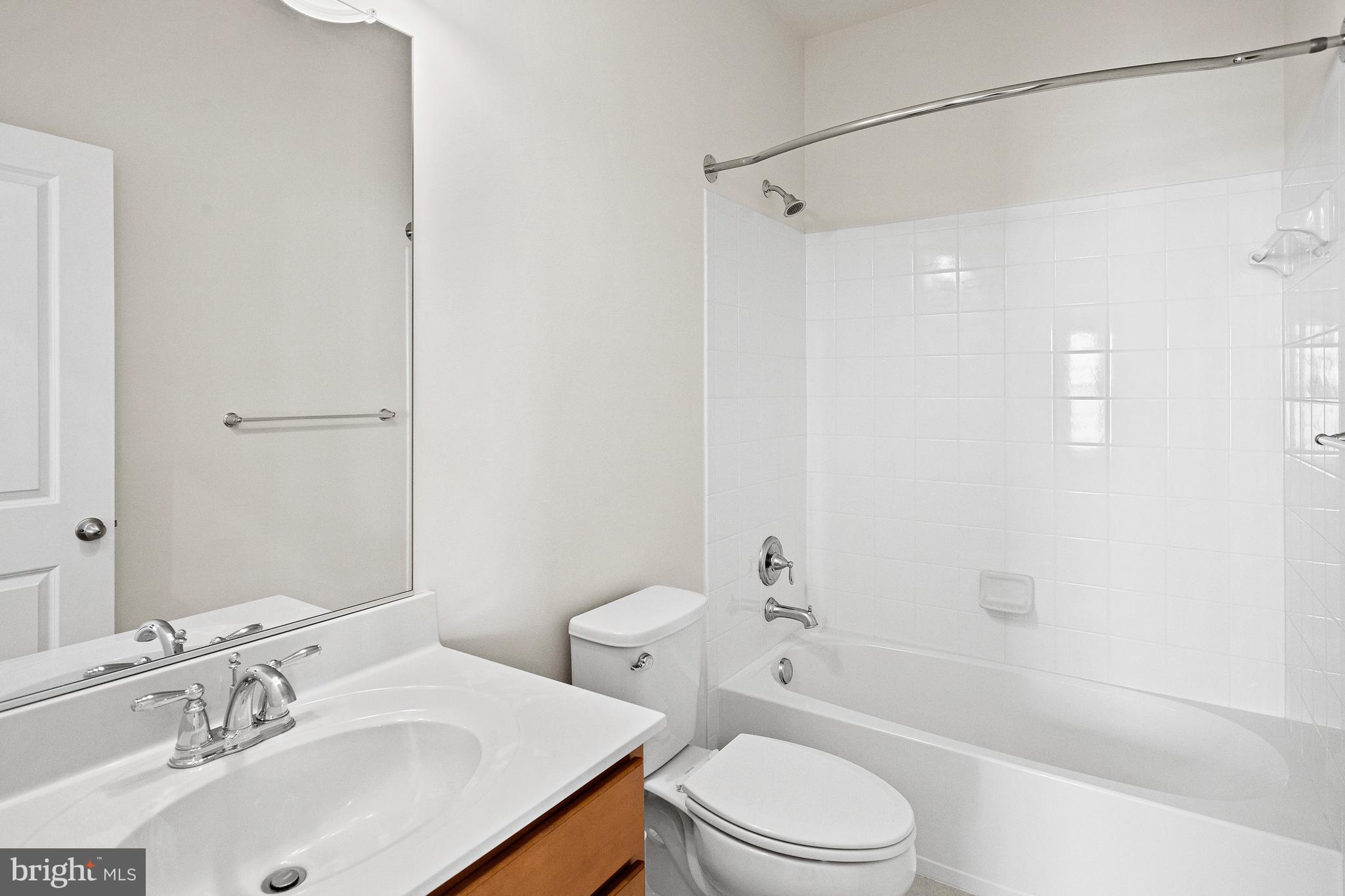 4085 Elizabeth Reed Way Woodbridge, VA 22193 - Photo 36 of 58 Gallery Image 36