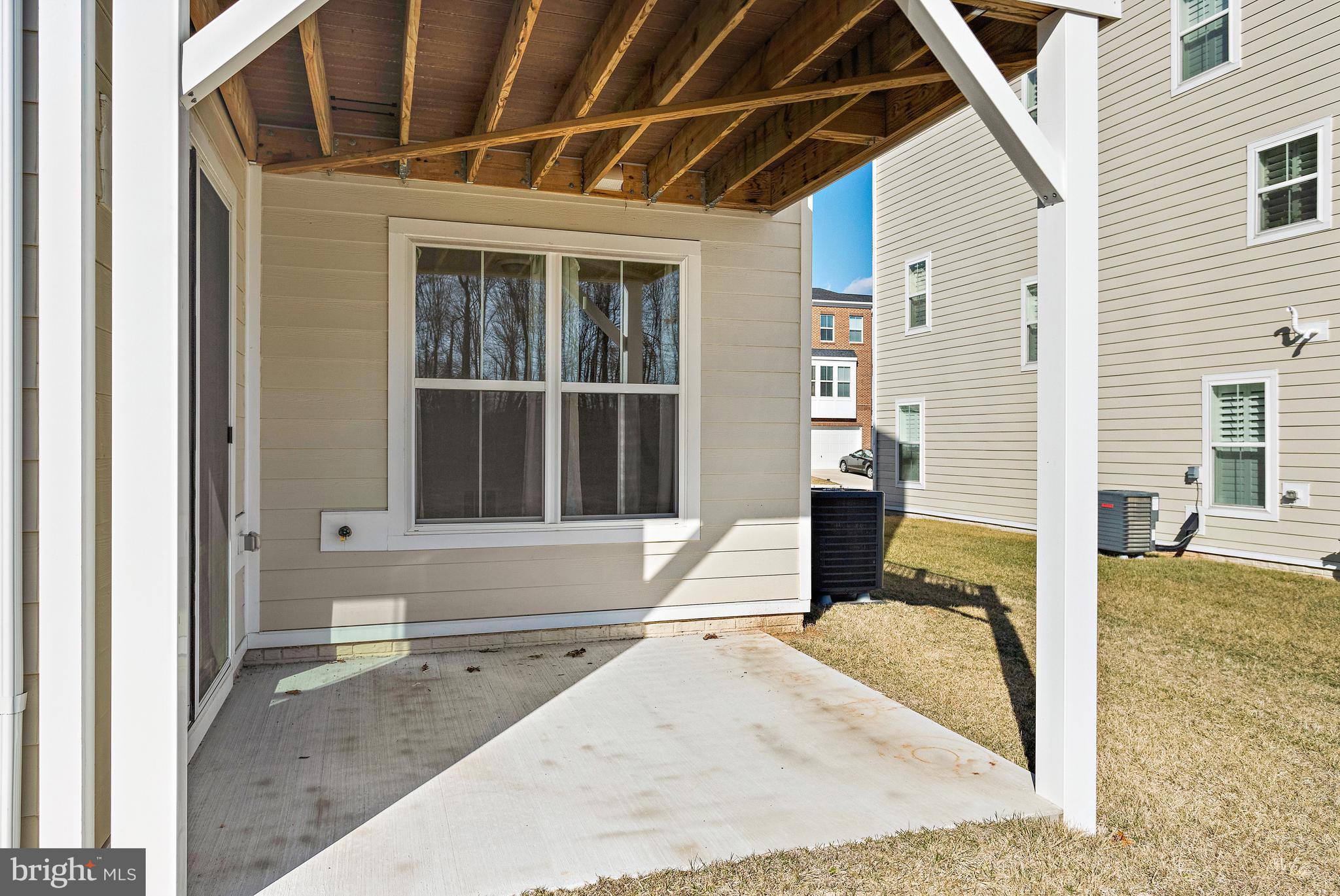 4085 Elizabeth Reed Way Woodbridge, VA 22193 - Photo 54 of 58 Gallery Image 54
