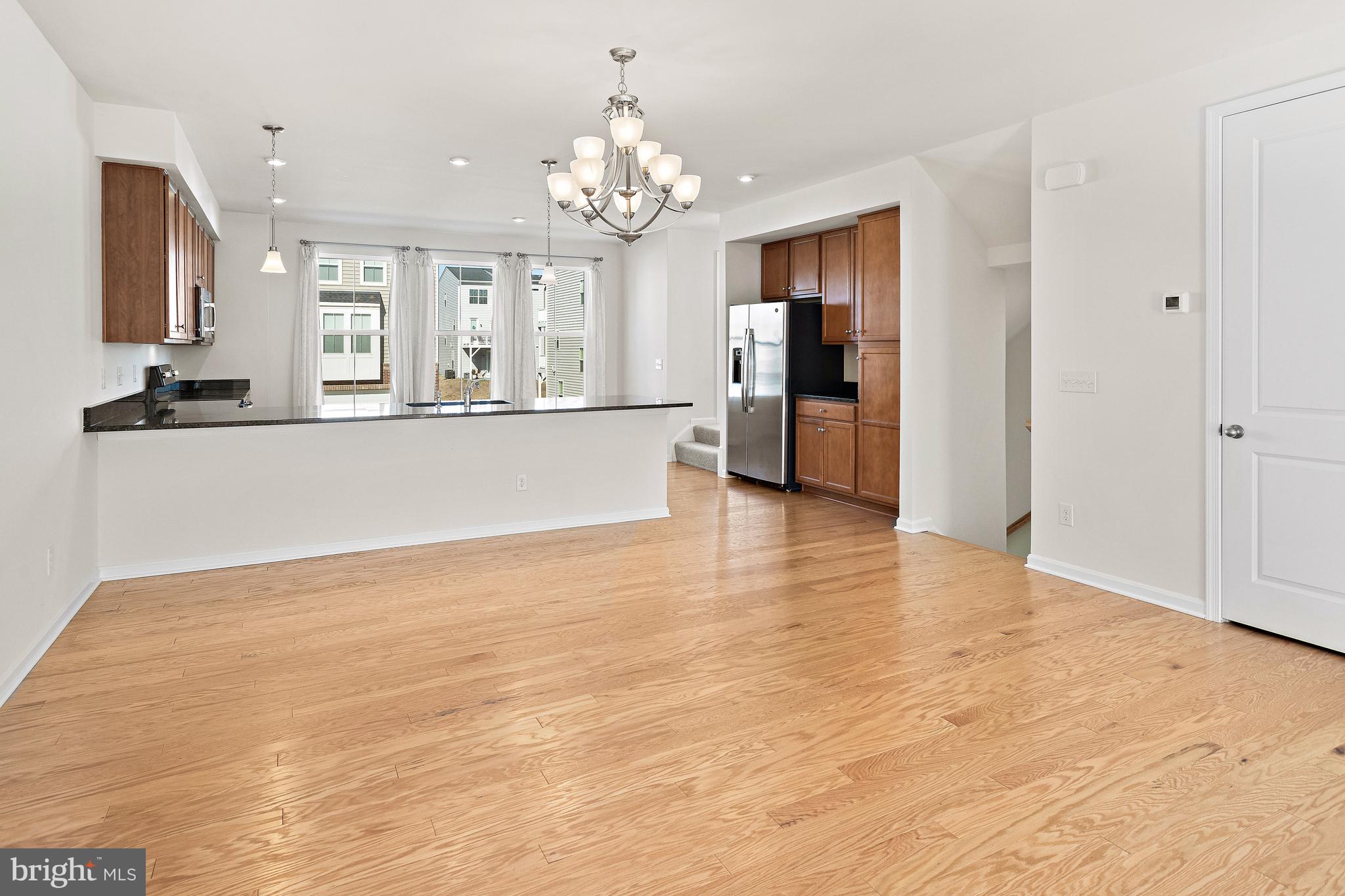 4085 Elizabeth Reed Way Woodbridge, VA 22193 - Photo 8 of 58 Gallery Image 8