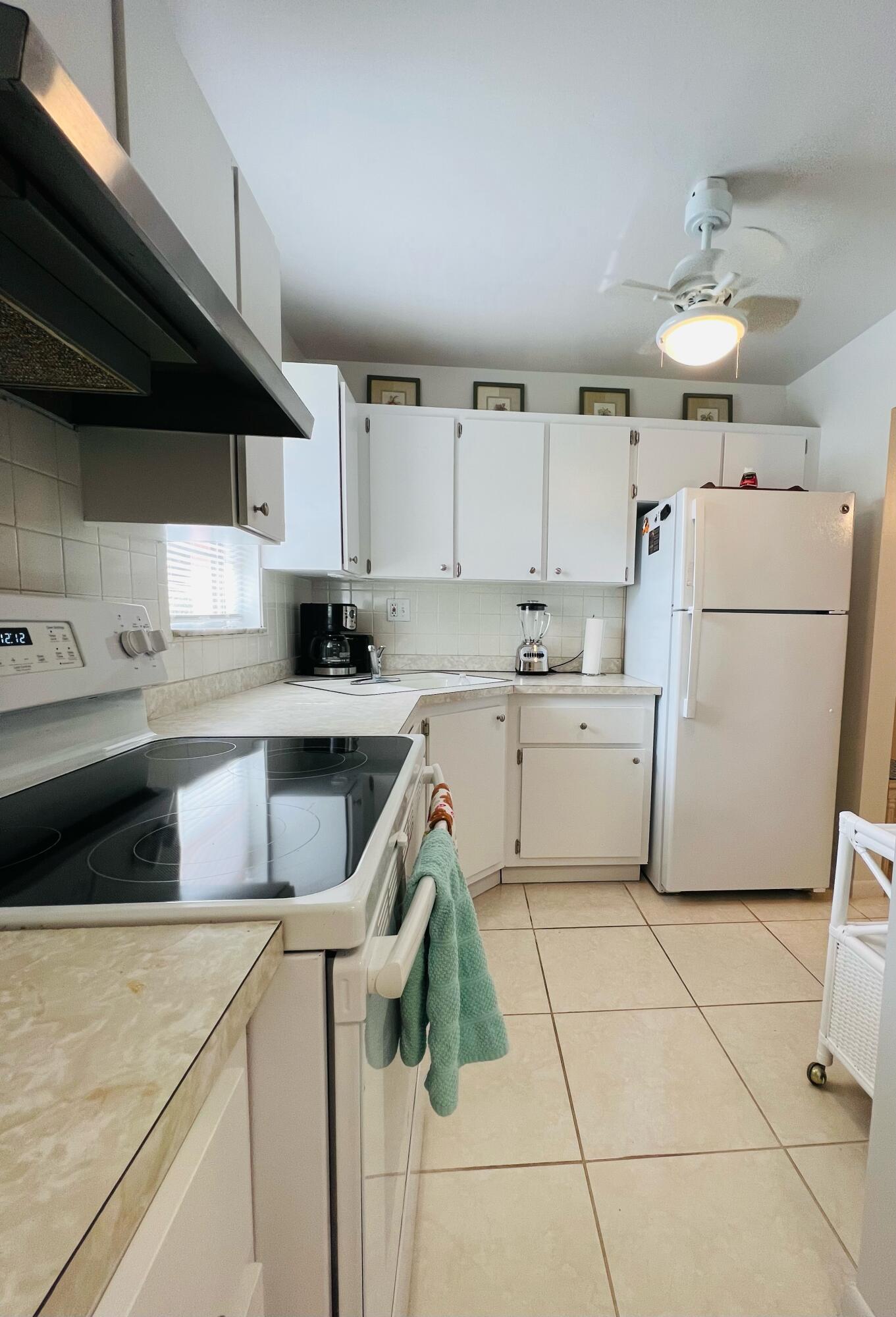 1982 Southwest Palm City Road, Unit C Stuart, FL 34994 - Photo 4 of 14 image1