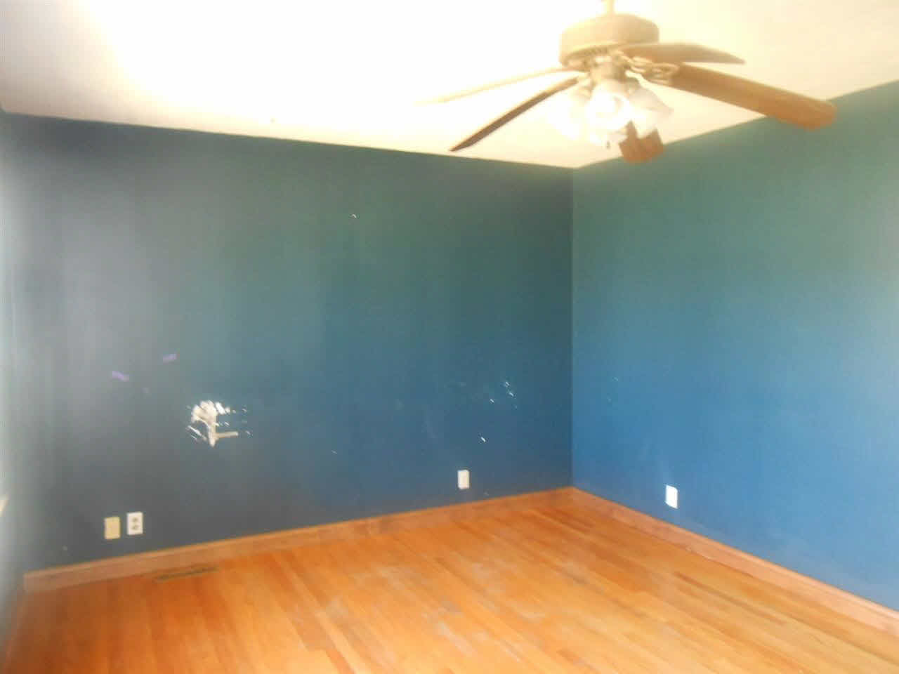 604 Southwest 1st Street Loogootee, IN 47553 - Photo 5 of 11 Gallery Image 5