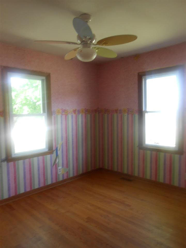 604 Southwest 1st Street Loogootee, IN 47553 - Photo 8 of 11 Gallery Image 8