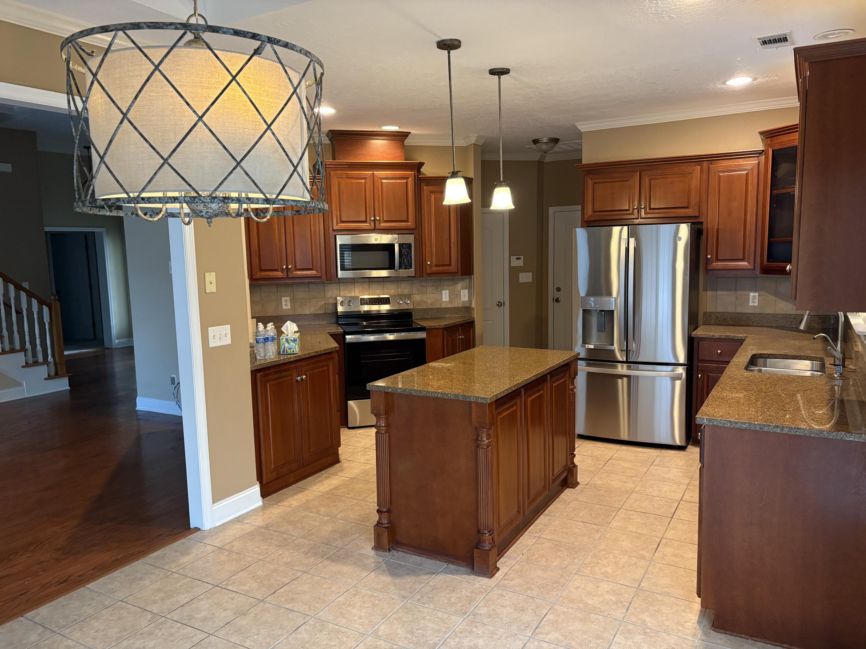 608 Burgamy Pass Grovetown, GA 30813 - Photo 3 of 27 New Stainless Appliances