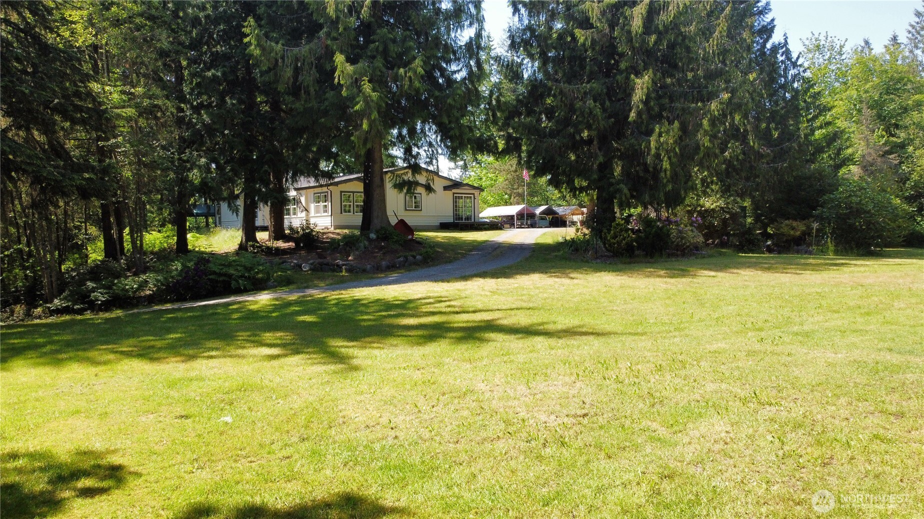 25517 Fiske Road East Orting, WA 98360 - Photo 32 of 40
