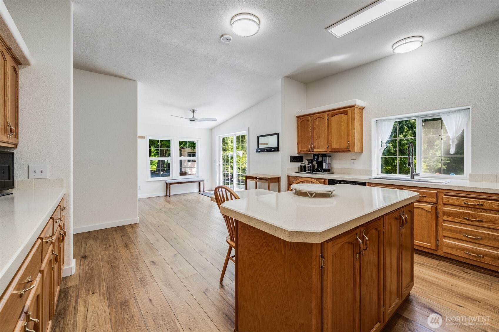 25517 Fiske Road East Orting, WA 98360 - Photo 10 of 40