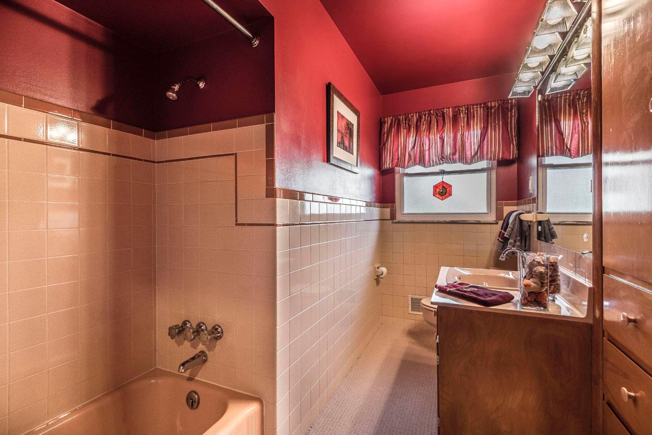 1380 Kirkley Road Columbus, OH 43221 - Photo 22 of 34 Gallery Image 22