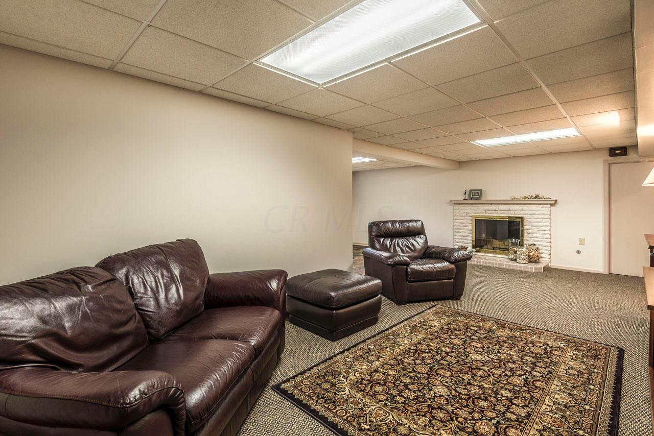 1380 Kirkley Road Columbus, OH 43221 - Photo 23 of 34 Gallery Image 23