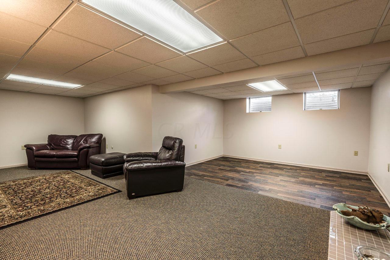 1380 Kirkley Road Columbus, OH 43221 - Photo 24 of 34 Gallery Image 24