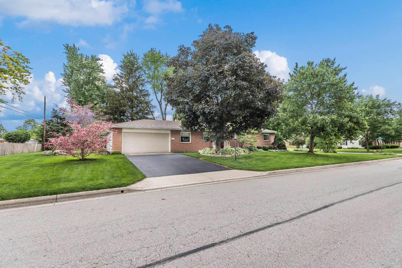 1380 Kirkley Road Columbus, OH 43221 - Photo 26 of 34 Gallery Image 26