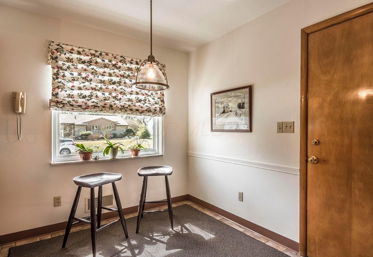 1380 Kirkley Road Columbus, OH 43221 - Photo 6 of 34 Gallery Image 6