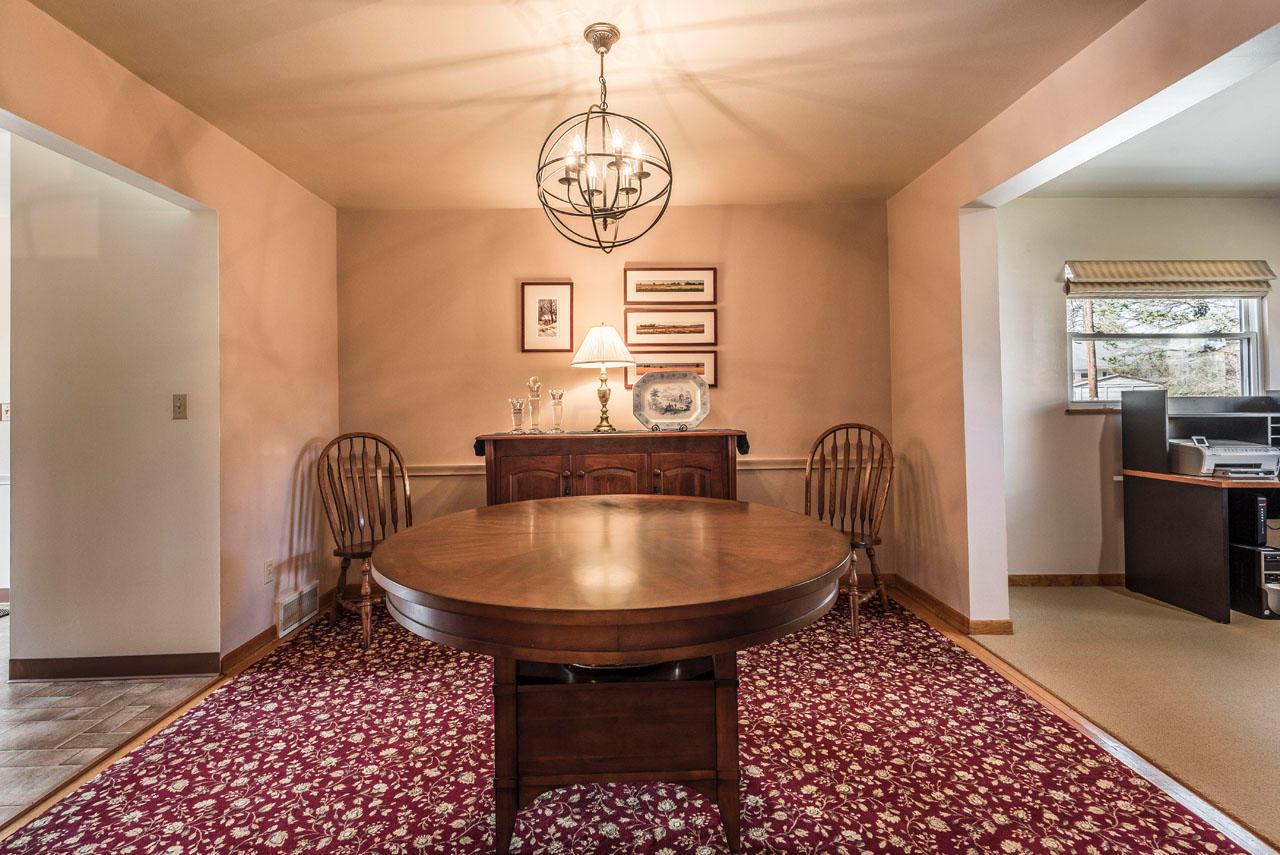 1380 Kirkley Road Columbus, OH 43221 - Photo 9 of 34 Gallery Image 9