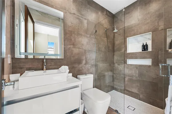 $46,000 | 1319 Seminole Drive, Fort Lauderdale, FL 33304