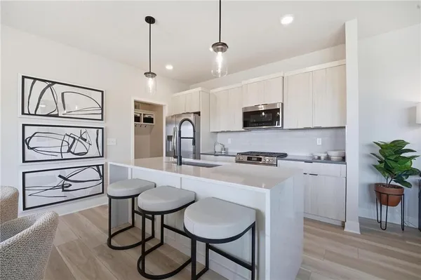 $598,855 | 18355 West 205th Terrace, Spring Hill, KS 66083