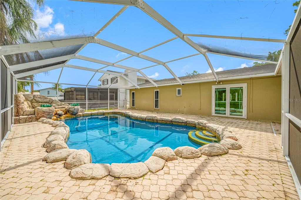 4448 Ranchwood Lane Tampa, FL 33624 - Photo 21 of 45
