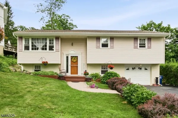$650,000 | 13 Anderson Avenue, Rockaway, NJ 07866