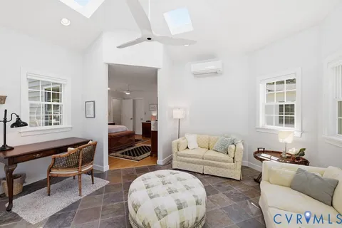 $629,000 | 4005 West Chapel Drive, Goochland, VA 23063