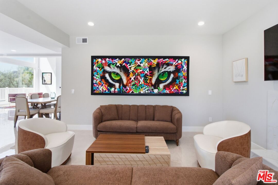 1907 Alpha Road Glendale, CA 91208 - Photo 23 of 47 Gallery Image 23