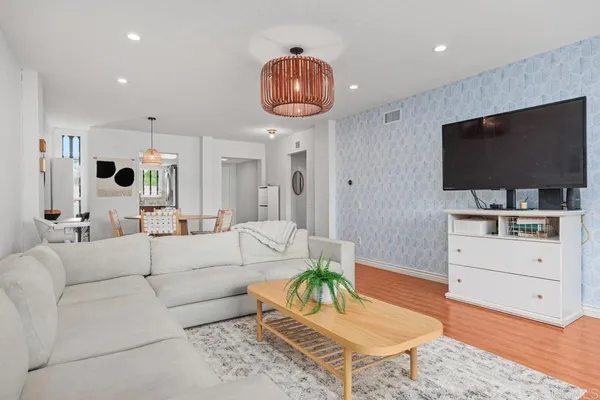$600,000 | 12188 Rancho Bernardo Road, Unit B, San Diego, CA 92128
