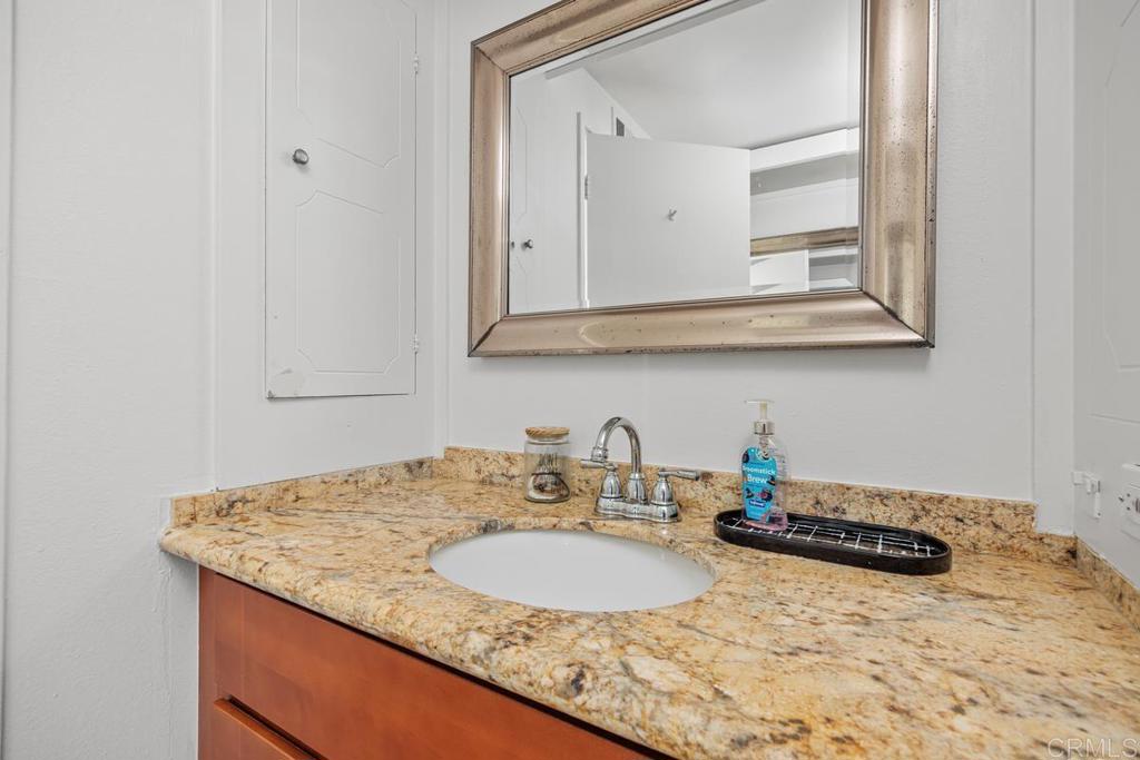 12188 Rancho Bernardo Road, Unit B San Diego, CA 92128 - Photo 12 of 38