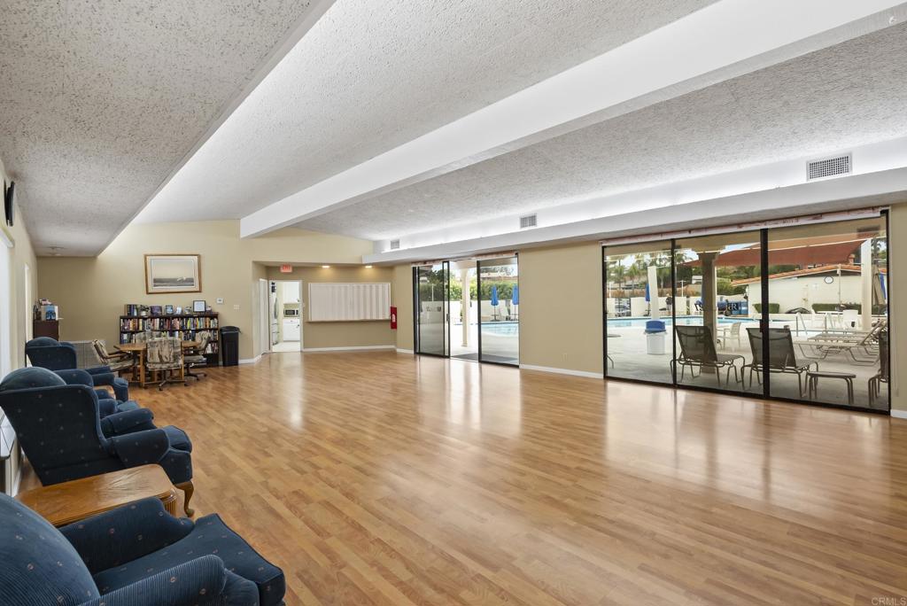 12188 Rancho Bernardo Road, Unit B San Diego, CA 92128 - Photo 31 of 38