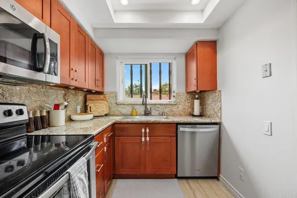 $600,000 | 12188 Rancho Bernardo Road, Unit B, San Diego, CA 92128