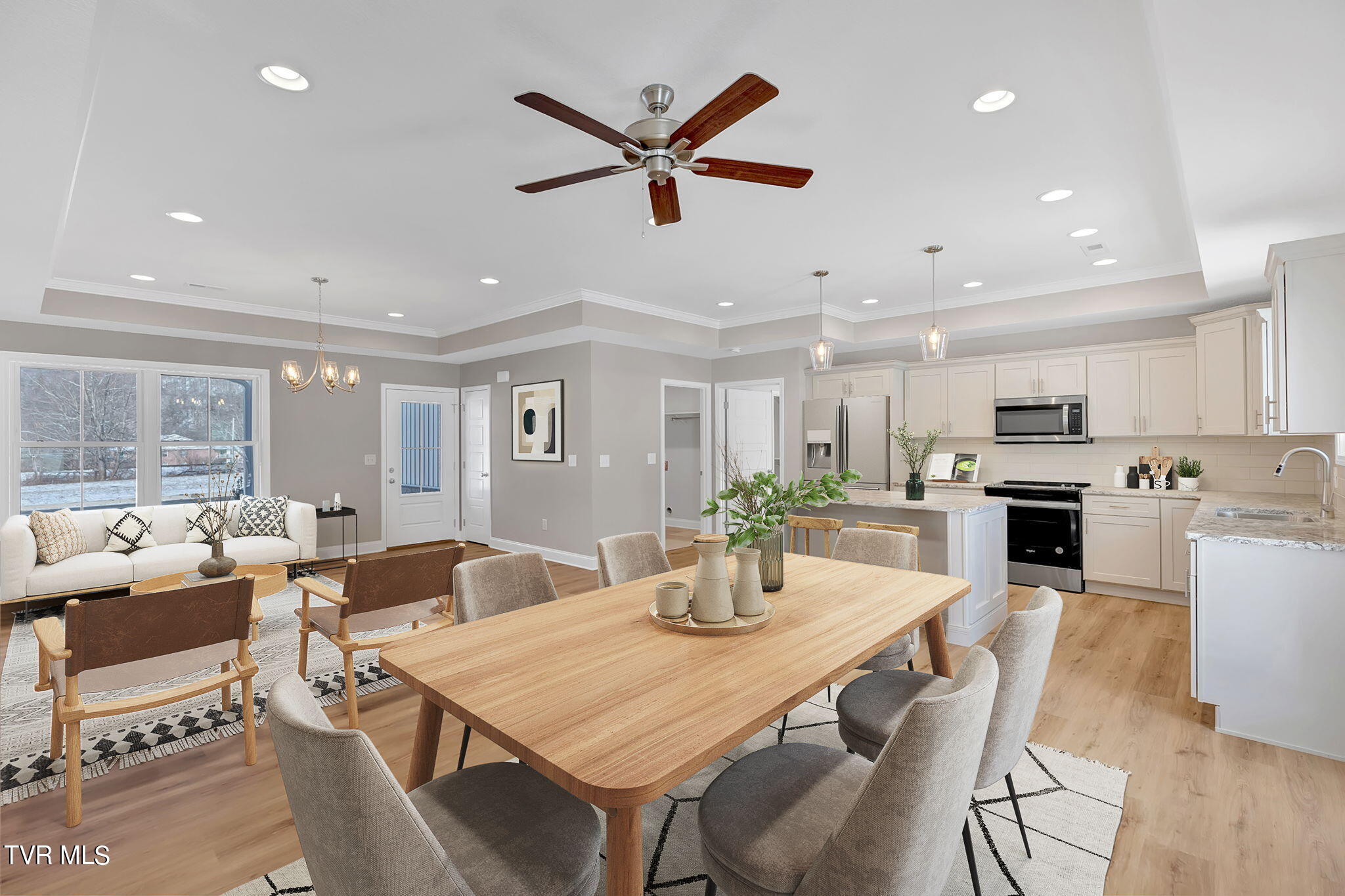 125 Ervin Loop Erwin, TN 37650 - Photo 6 of 44 41-web-or-mls-4-web-or-mls-217a1810_fina