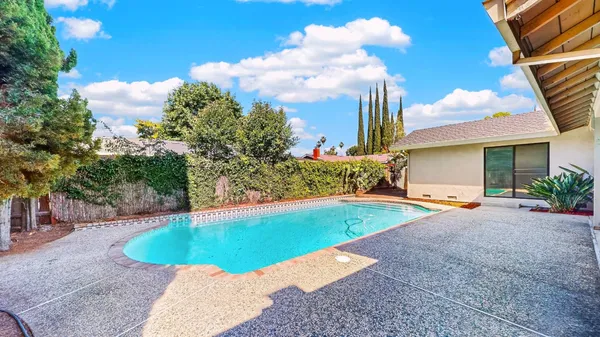 $450,000 | 2401 Ellison Drive, Modesto, CA 95355