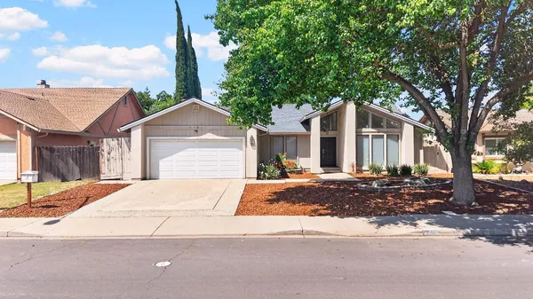 $450,000 | 2401 Ellison Drive, Modesto, CA 95355