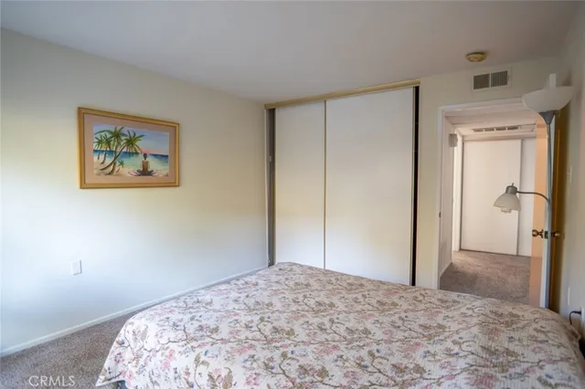 $319,000 | 327 Chestnut Hill Court, Unit 22, Thousand Oaks, CA 91360