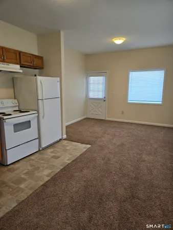 $1,650 | 64 Lake Avenue, Unit 2, Danbury, CT 06810