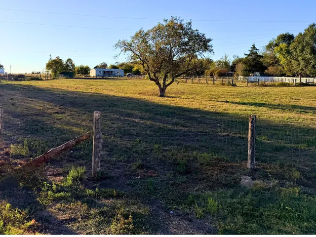$175,000 | 300 Toliver Lane, Industry, TX 78944