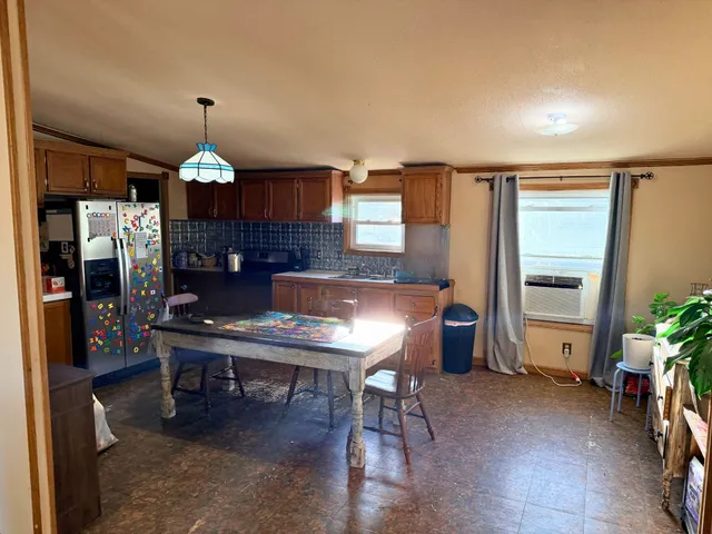 $175,000 | 300 Toliver Lane, Industry, TX 78944