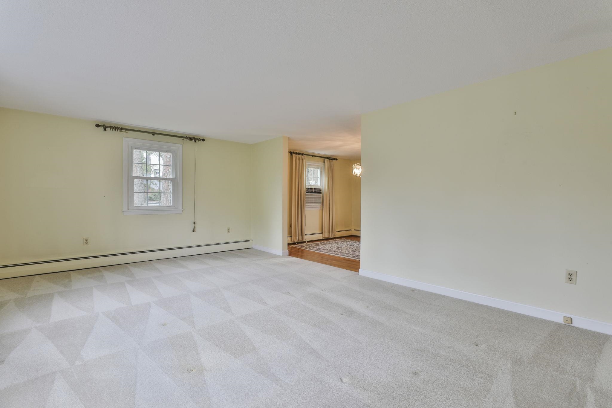 77 Dunbarton Drive Nashua, NH 03063 - Photo 24 of 51