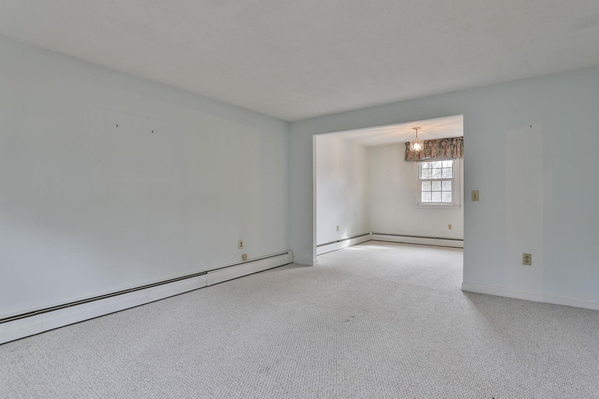 77 Dunbarton Drive Nashua, NH 03063 - Photo 31 of 51