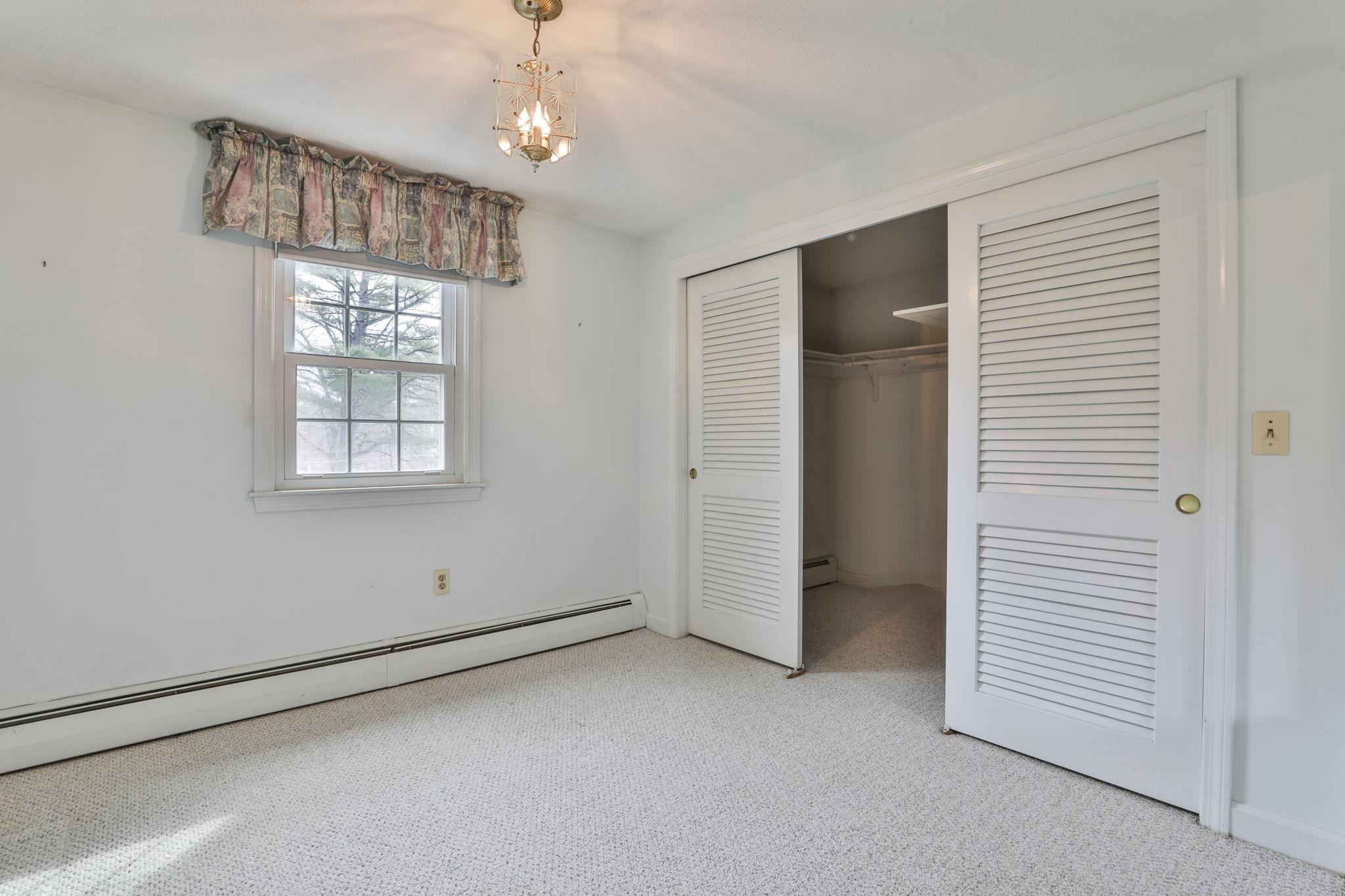 77 Dunbarton Drive Nashua, NH 03063 - Photo 32 of 51