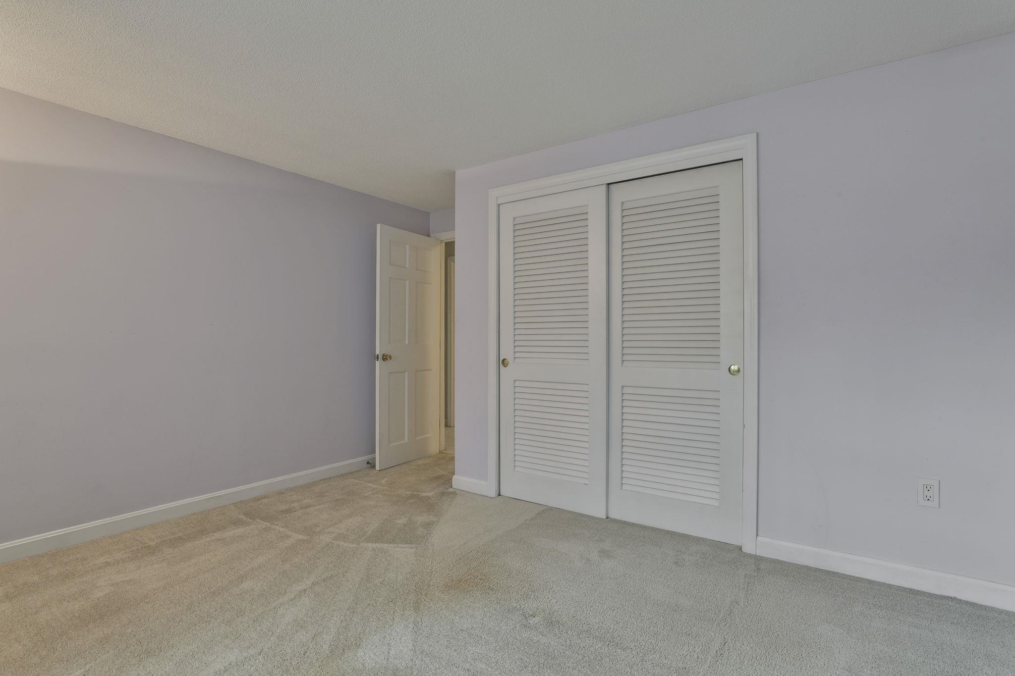 77 Dunbarton Drive Nashua, NH 03063 - Photo 40 of 51