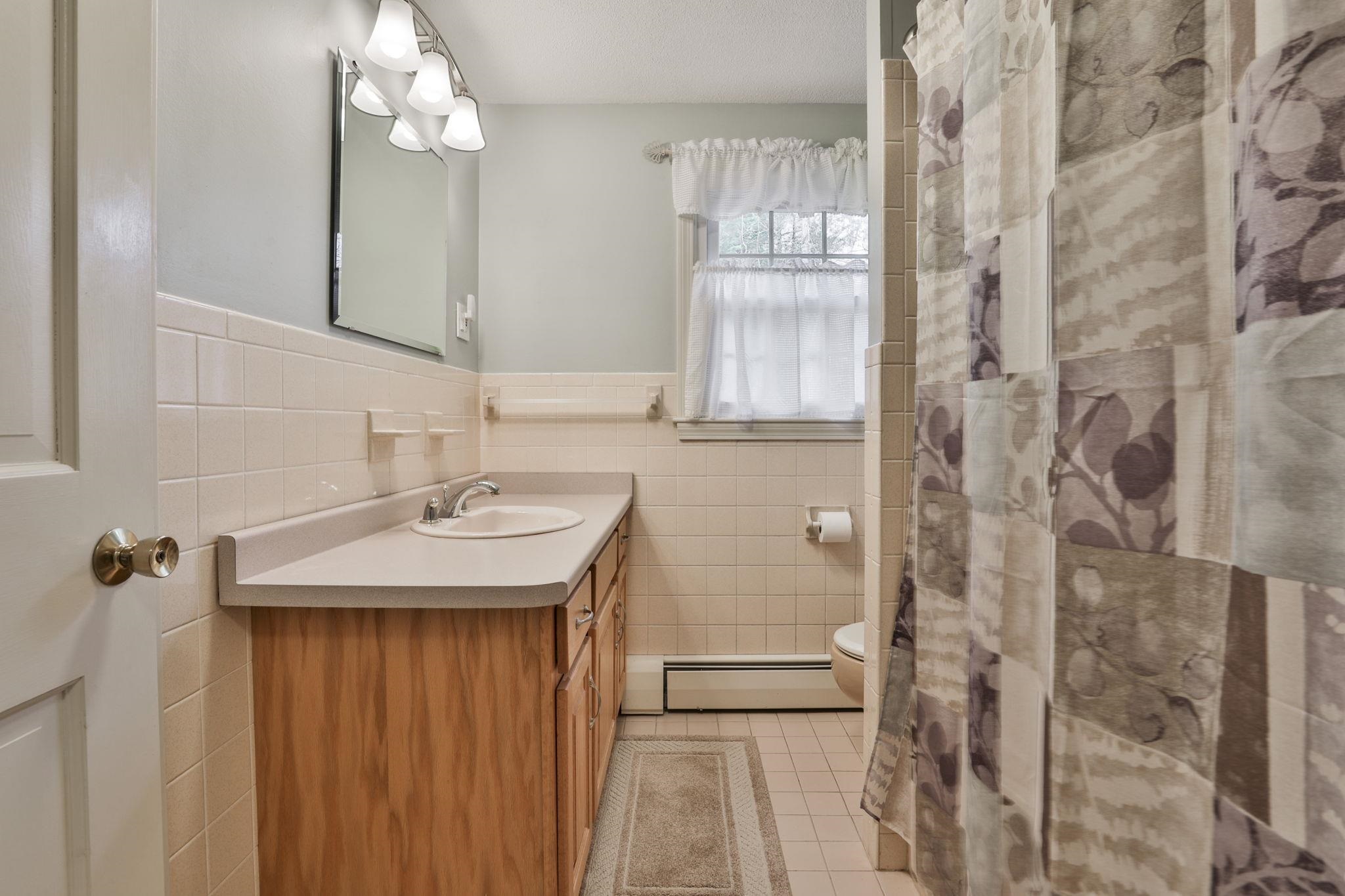 77 Dunbarton Drive Nashua, NH 03063 - Photo 44 of 51