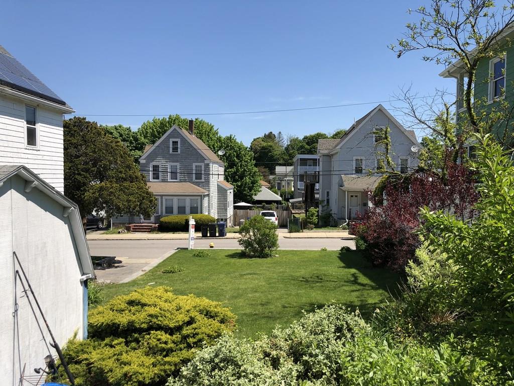 19 Wellsmere Road Boston, MA 02131 - Photo 5 of 17 Gallery Image 5