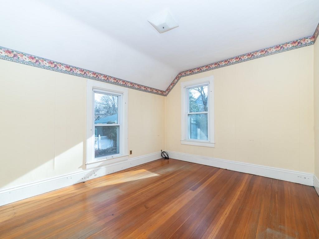 19 Wellsmere Road Boston, MA 02131 - Photo 9 of 17 Gallery Image 9