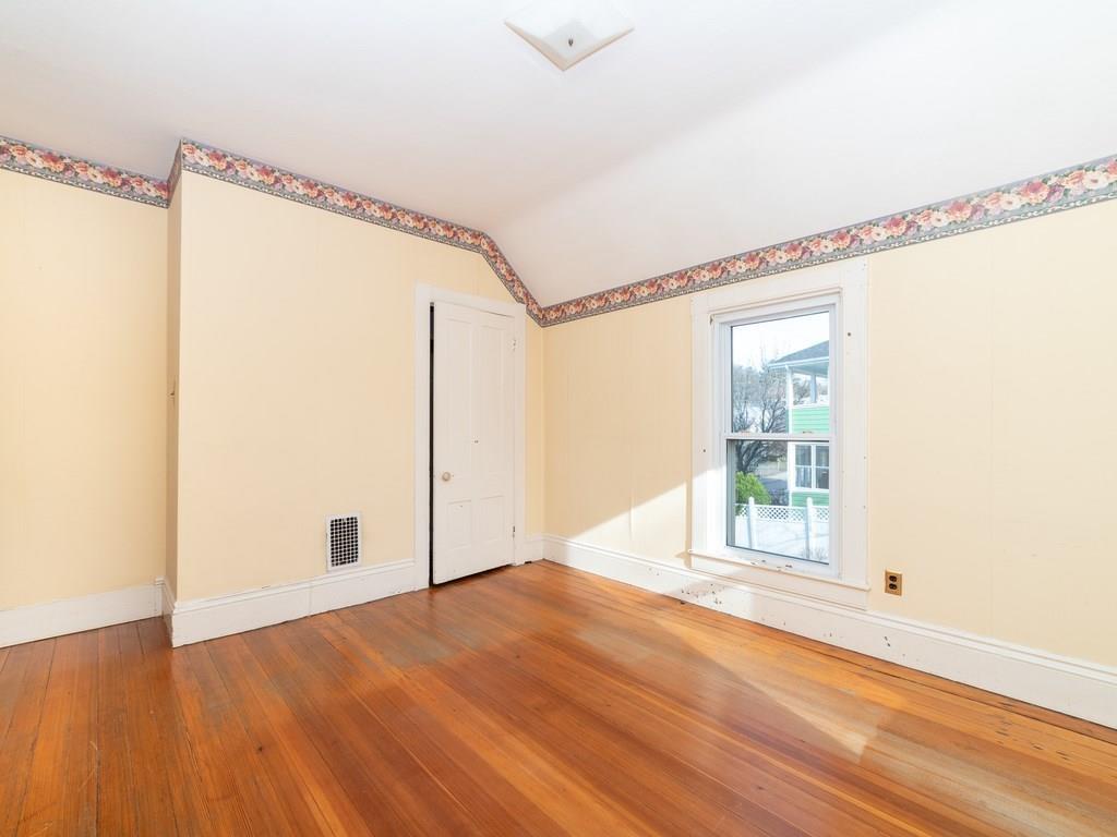 19 Wellsmere Road Boston, MA 02131 - Photo 10 of 17 Gallery Image 10