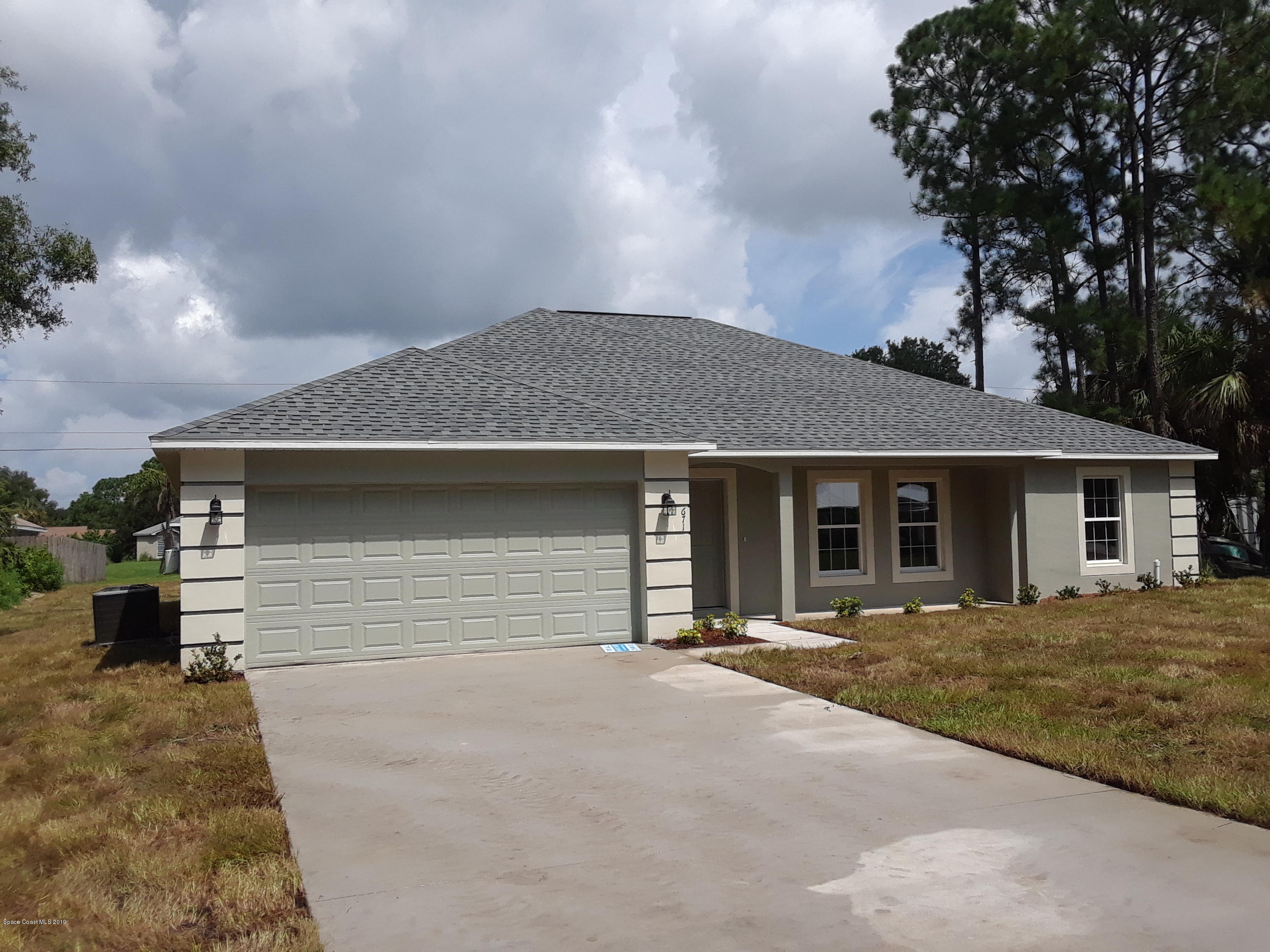 671 Airoso Road Southeast Palm Bay, FL 32909 - Photo 3 of 43 20190810_113212
